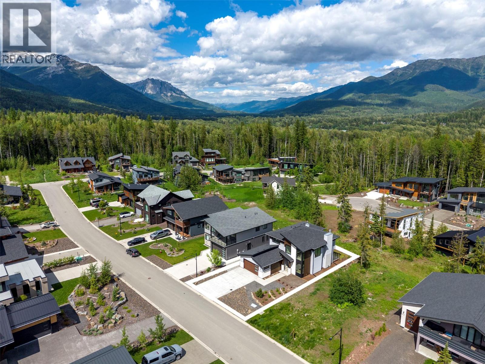 5 Mammoth Drive, Fernie, British Columbia  V0B 1M1 - Photo 8 - 10391371