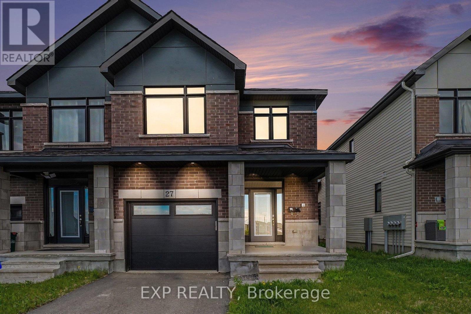 27 MOOSONEE CRESCENT, Ottawa, Ontario