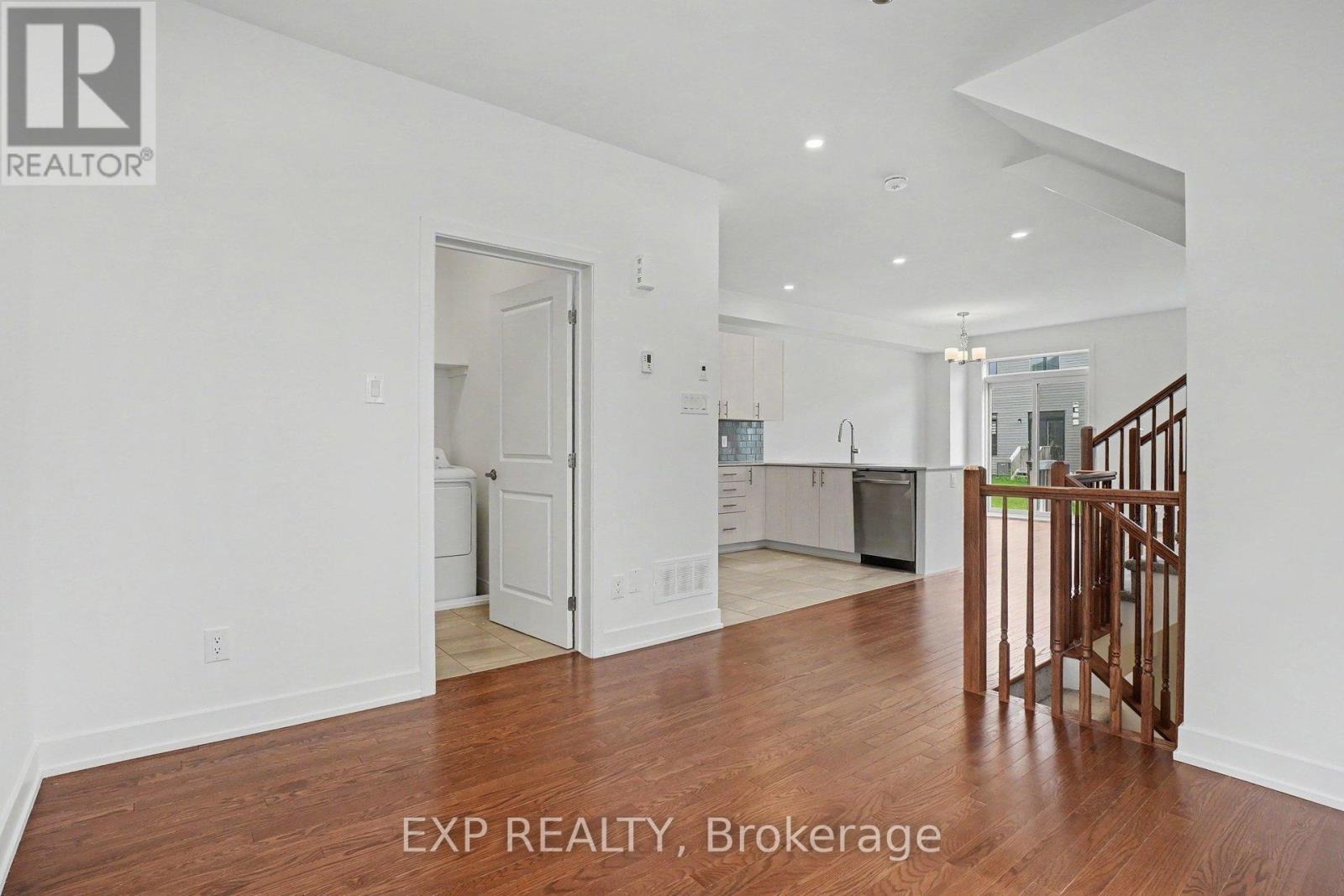 27 Moosonee Crescent, Ottawa, Ontario  K4M 0L9 - Photo 5 - X13496180