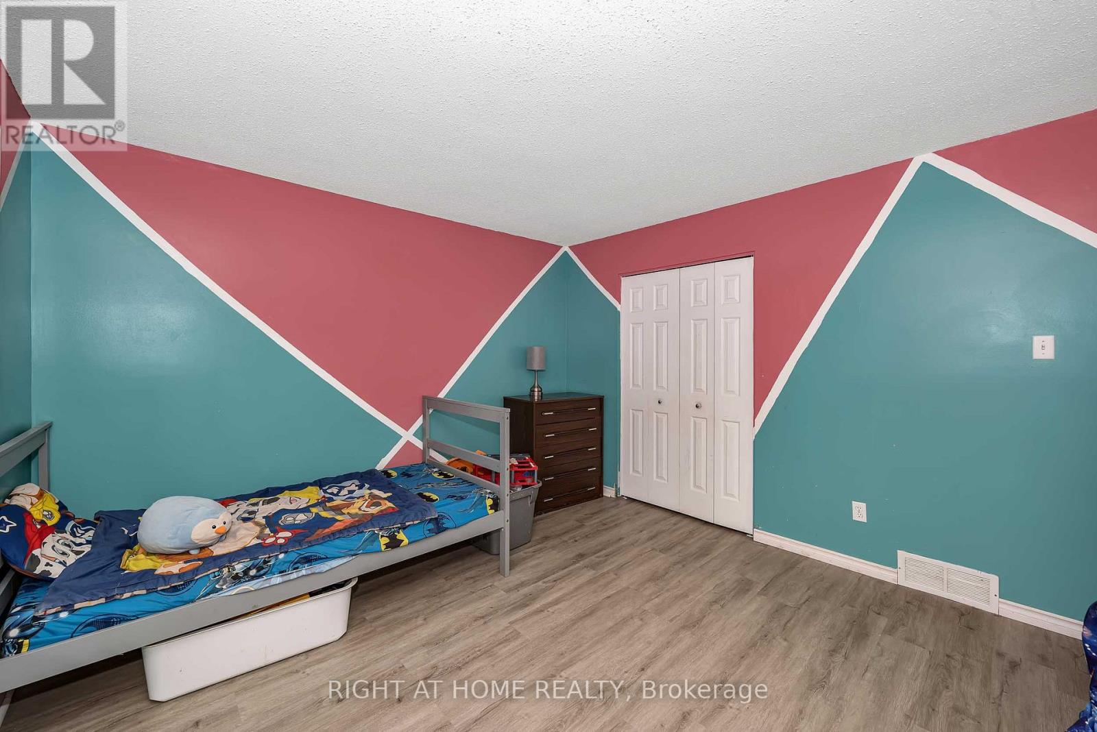 73 Castlebeau Street, Russell, Ontario  K0A 1W0 - Photo 18 - X13496194