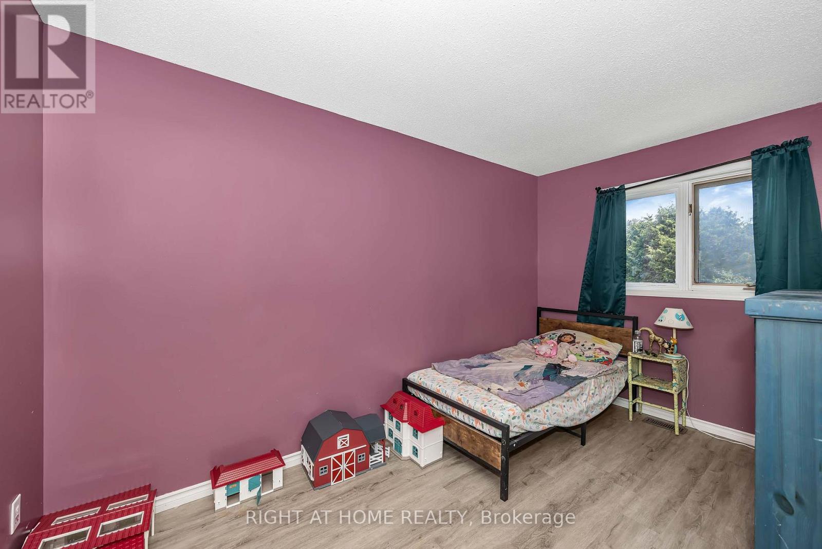 73 Castlebeau Street, Russell, Ontario  K0A 1W0 - Photo 19 - X13496194