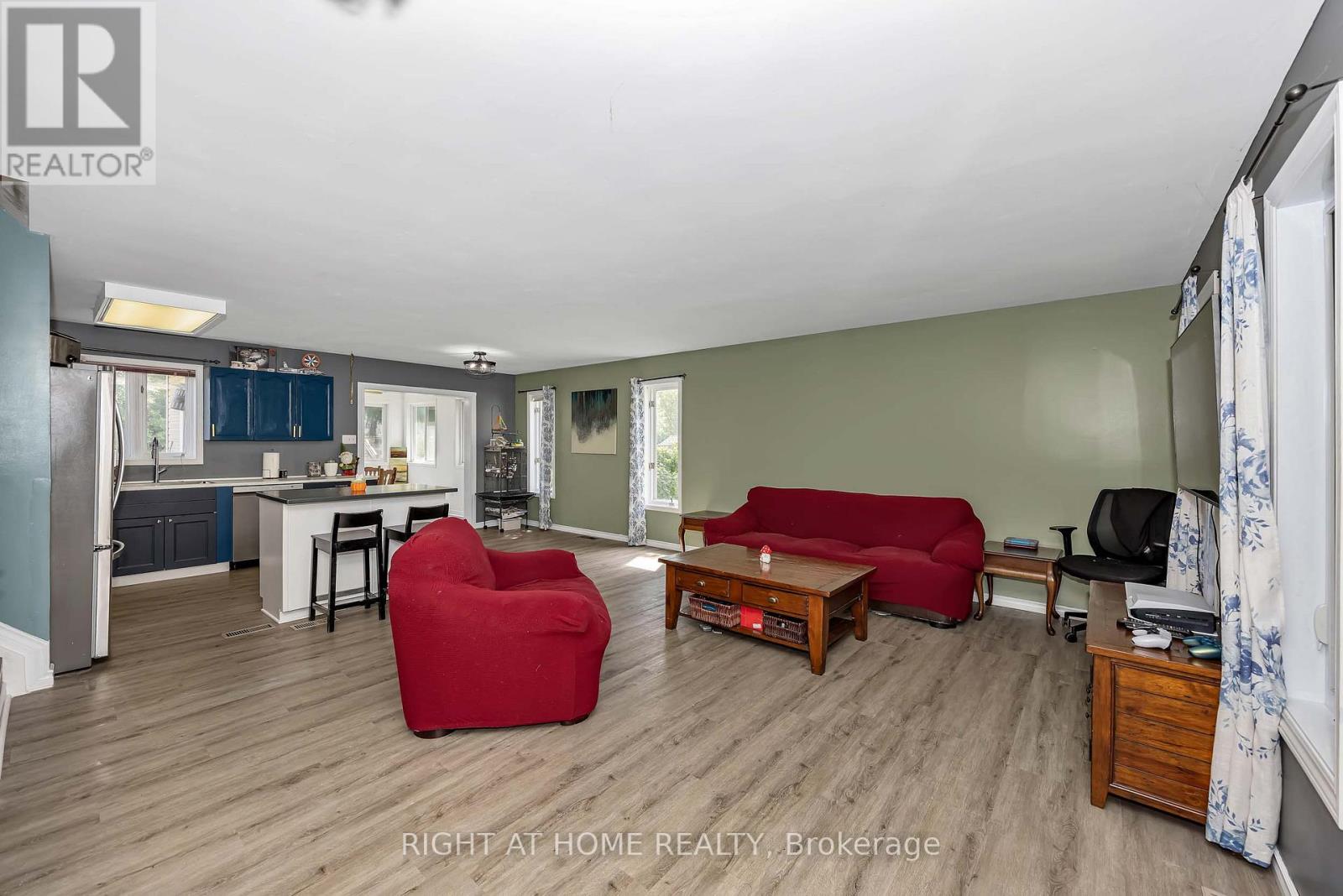 73 Castlebeau Street, Russell, Ontario  K0A 1W0 - Photo 7 - X13496194