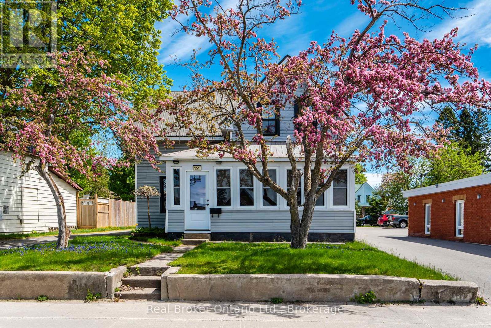 151 MAIN STREET, penetanguishene, Ontario