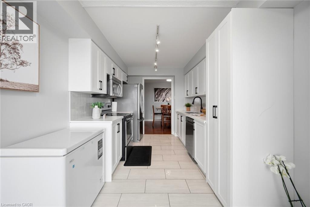 22 Hanover Road Unit# 1907, Brampton, Ontario  L6S 5K7 - Photo 19 - 40843447