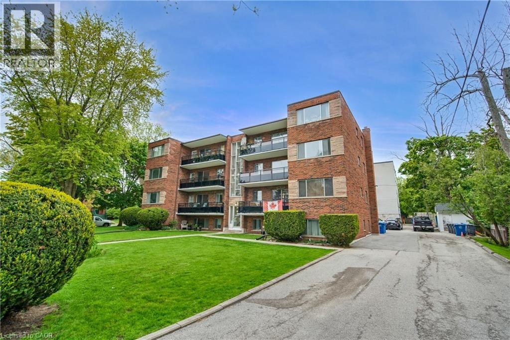 2433 First Street Unit# 14, Burlington, Ontario  L7R 1C7 - Photo 2 - 40843395
