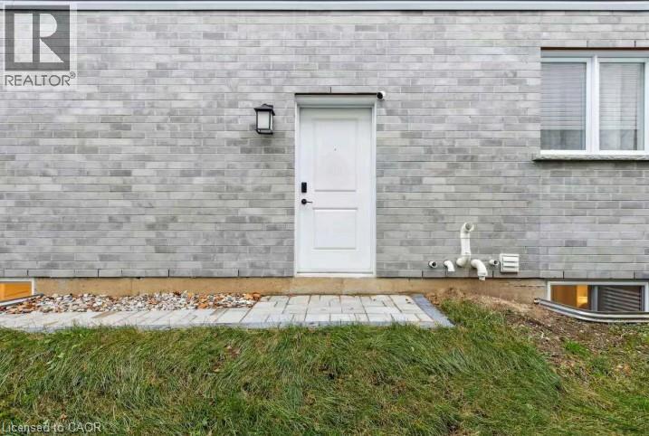 1156 Swan Street Unit# Lower, North Dumfries, Ontario  N0B 1E0 - Photo 2 - 40843332