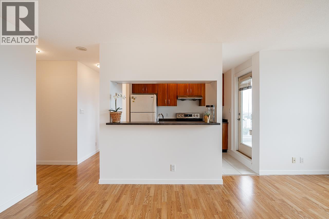 2409 3663 Crowley Drive, Vancouver, British Columbia  V5R 6H4 - Photo 9 - R3140346