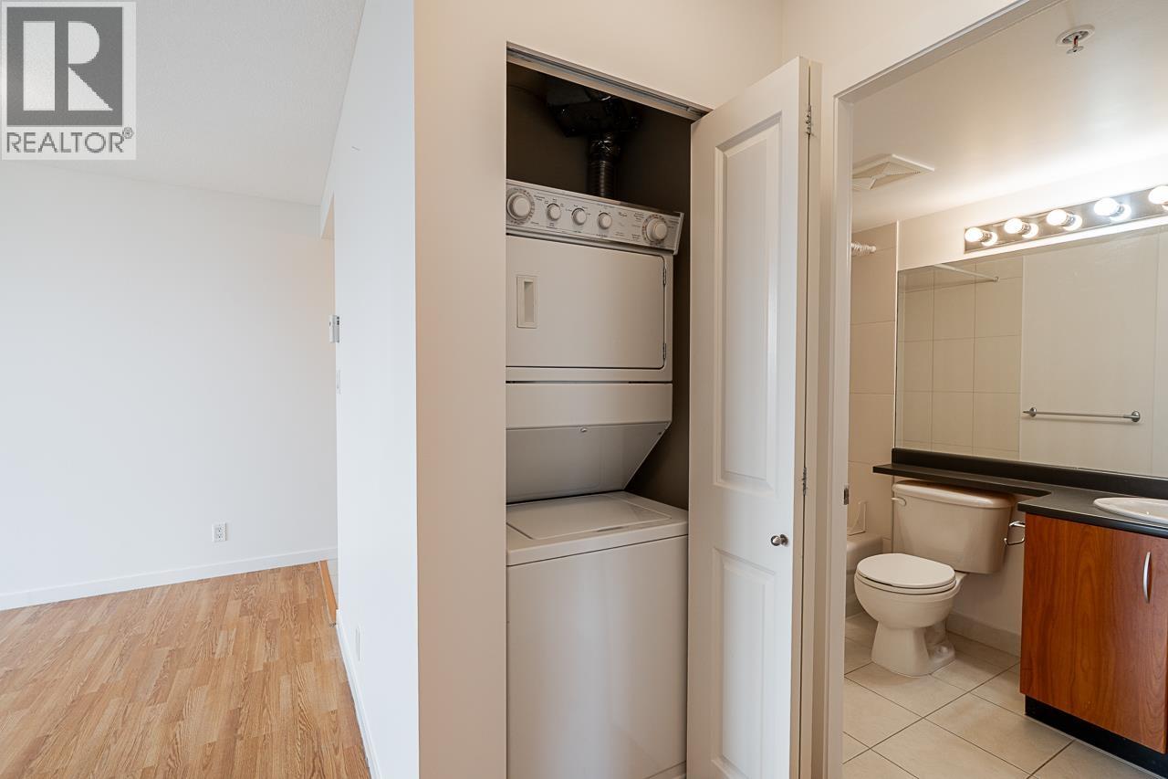 2409 3663 Crowley Drive, Vancouver, British Columbia  V5R 6H4 - Photo 21 - R3140346