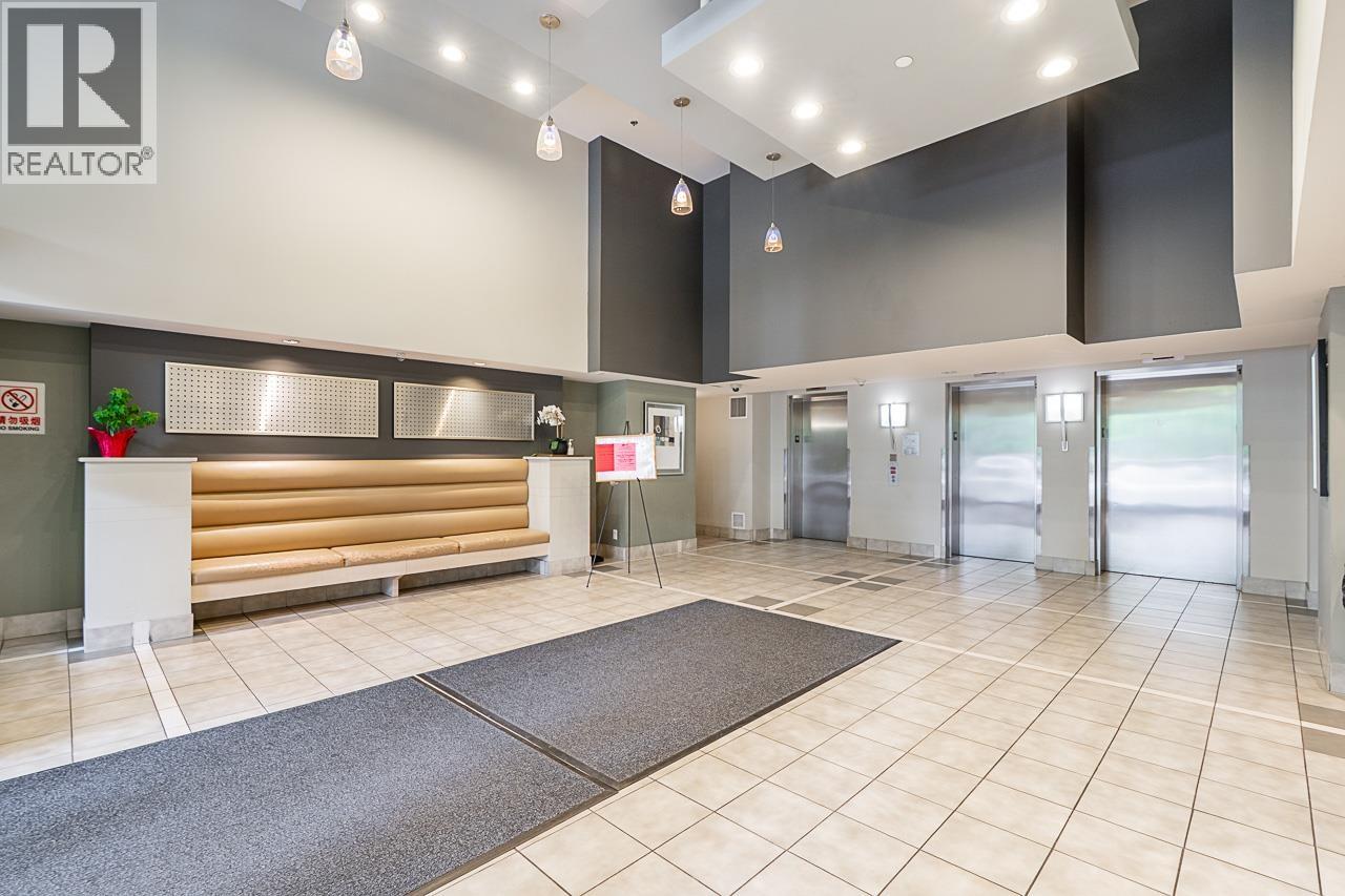 2409 3663 Crowley Drive, Vancouver, British Columbia  V5R 6H4 - Photo 5 - R3140346