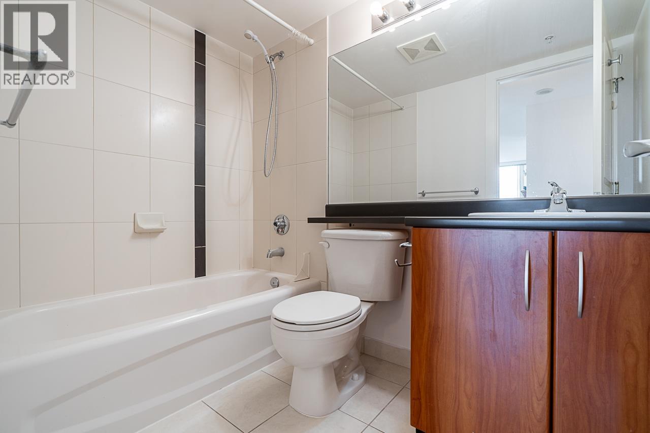 2409 3663 Crowley Drive, Vancouver, British Columbia  V5R 6H4 - Photo 20 - R3140346