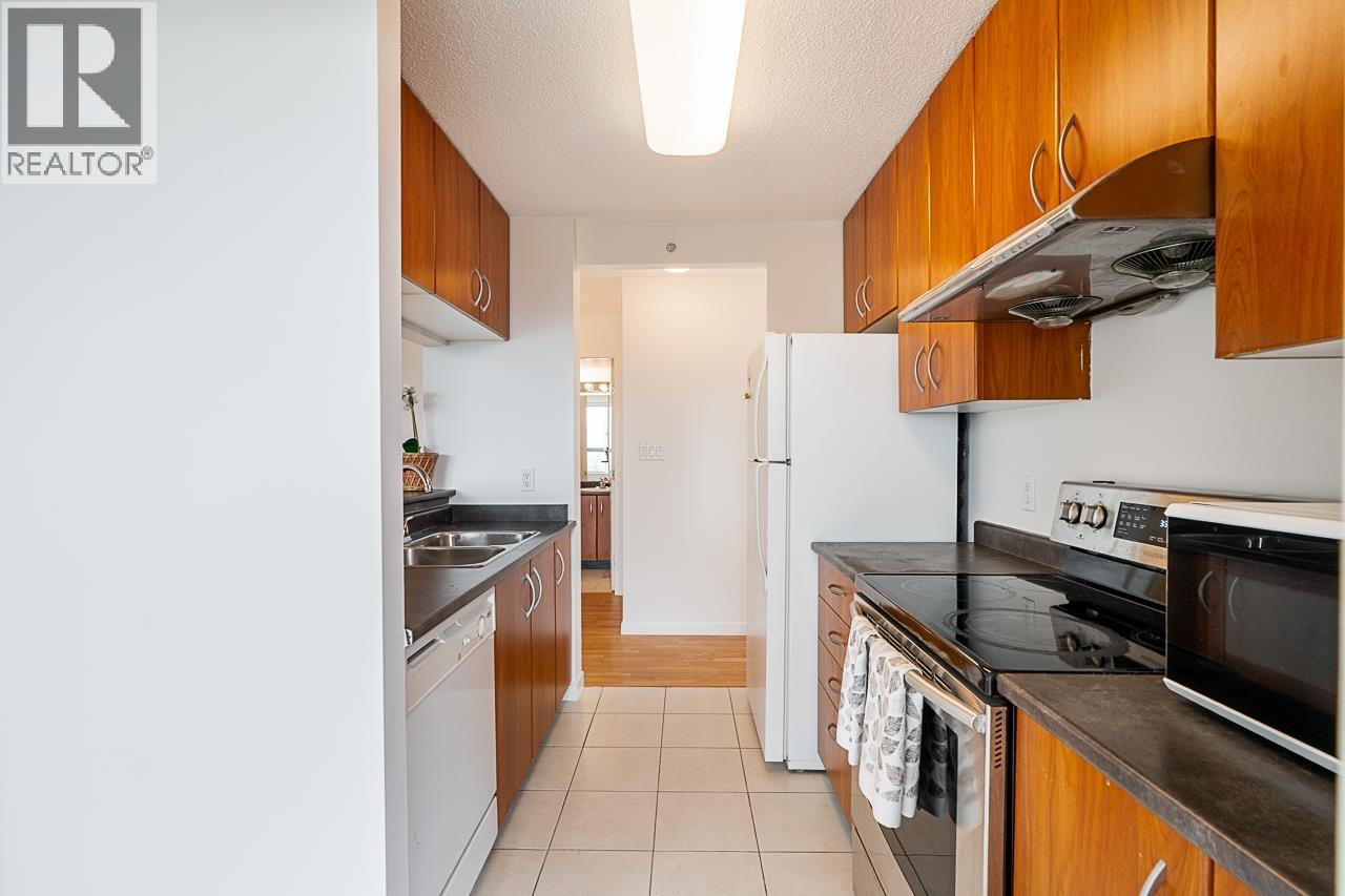 2409 3663 Crowley Drive, Vancouver, British Columbia  V5R 6H4 - Photo 13 - R3140346