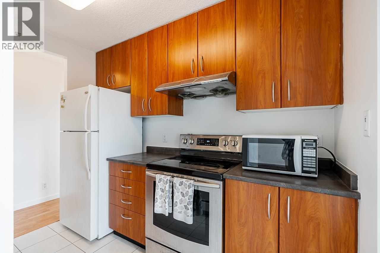 2409 3663 Crowley Drive, Vancouver, British Columbia  V5R 6H4 - Photo 12 - R3140346
