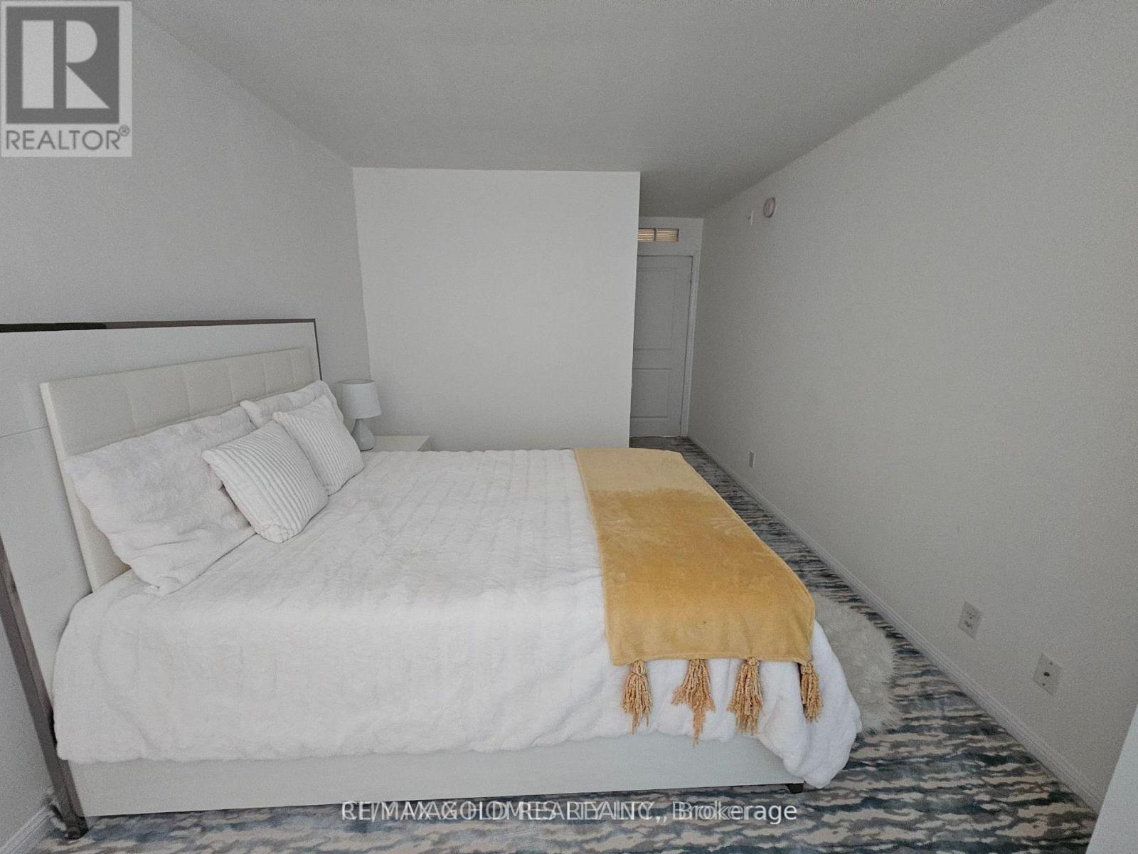 116 - 50 Via Rosedale Way, Brampton, Ontario  L6R 3Z7 - Photo 4 - W13008048