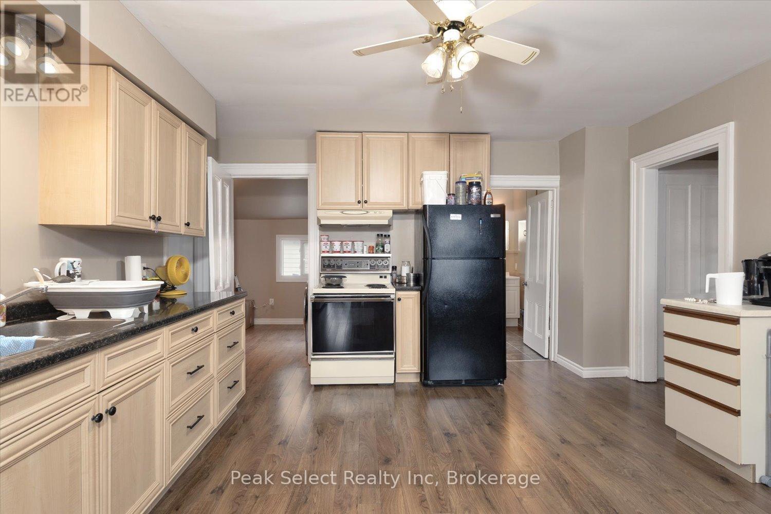 103 Park Street, South Huron (Exeter), Ontario  N0M 1S2 - Photo 6 - X13496158