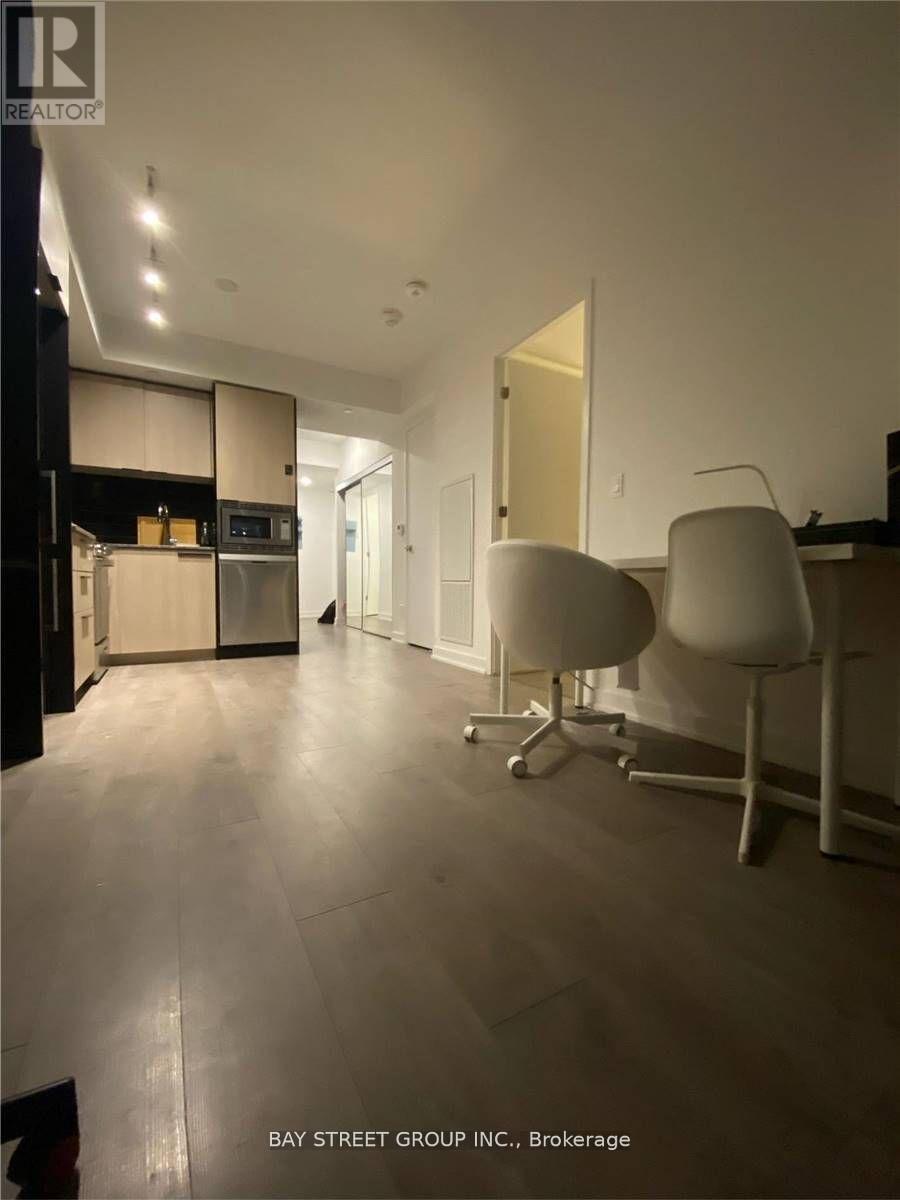 1913 - 501 Yonge Street, Toronto, Ontario  M4Y 0G8 - Photo 13 - C13496090