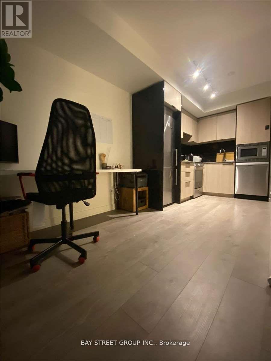 1913 - 501 Yonge Street, Toronto, Ontario  M4Y 0G8 - Photo 14 - C13496090