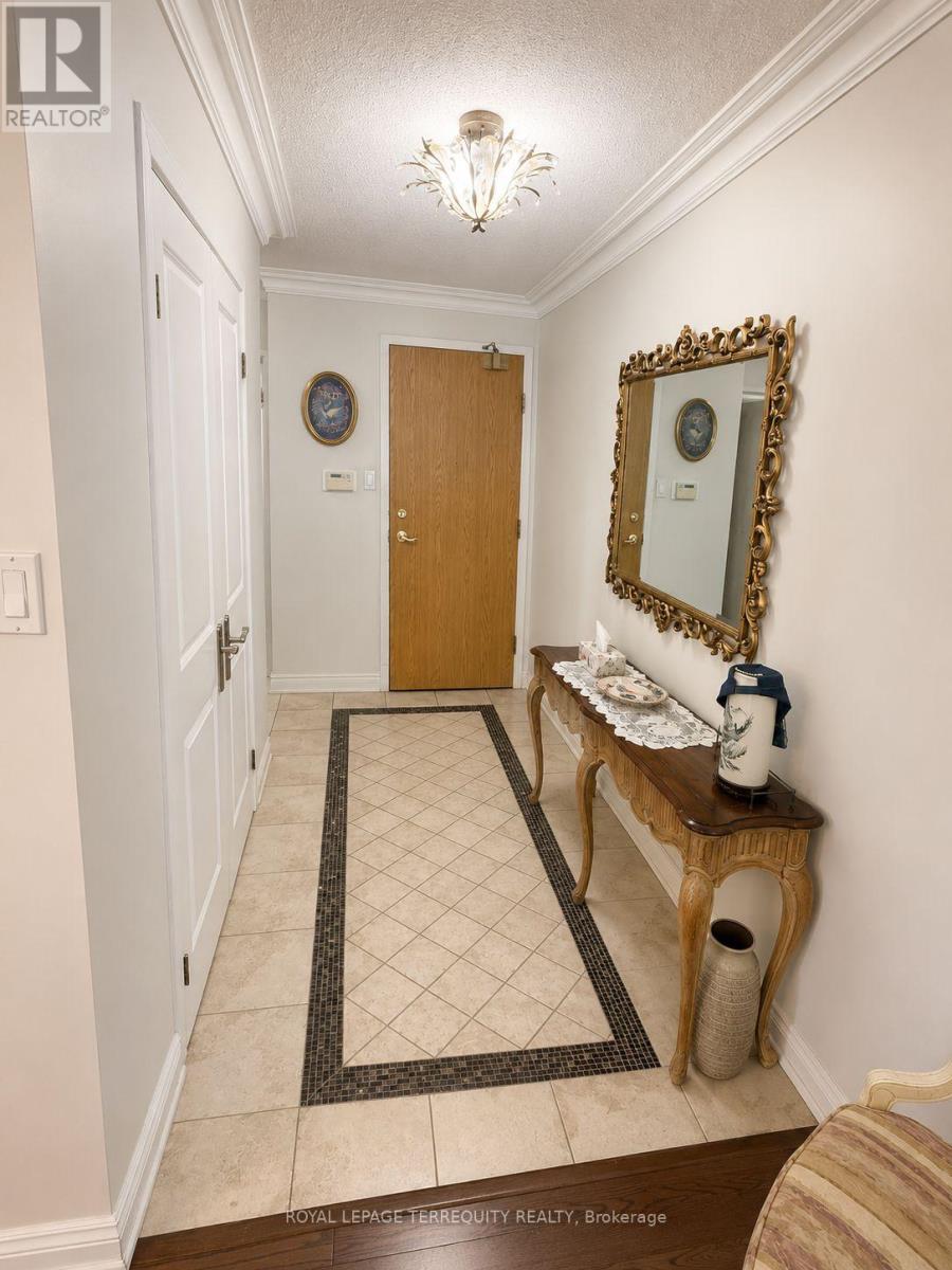 1011 - 1101 Steeles Avenue W, Toronto, Ontario  M2R 3W5 - Photo 3 - C13496118