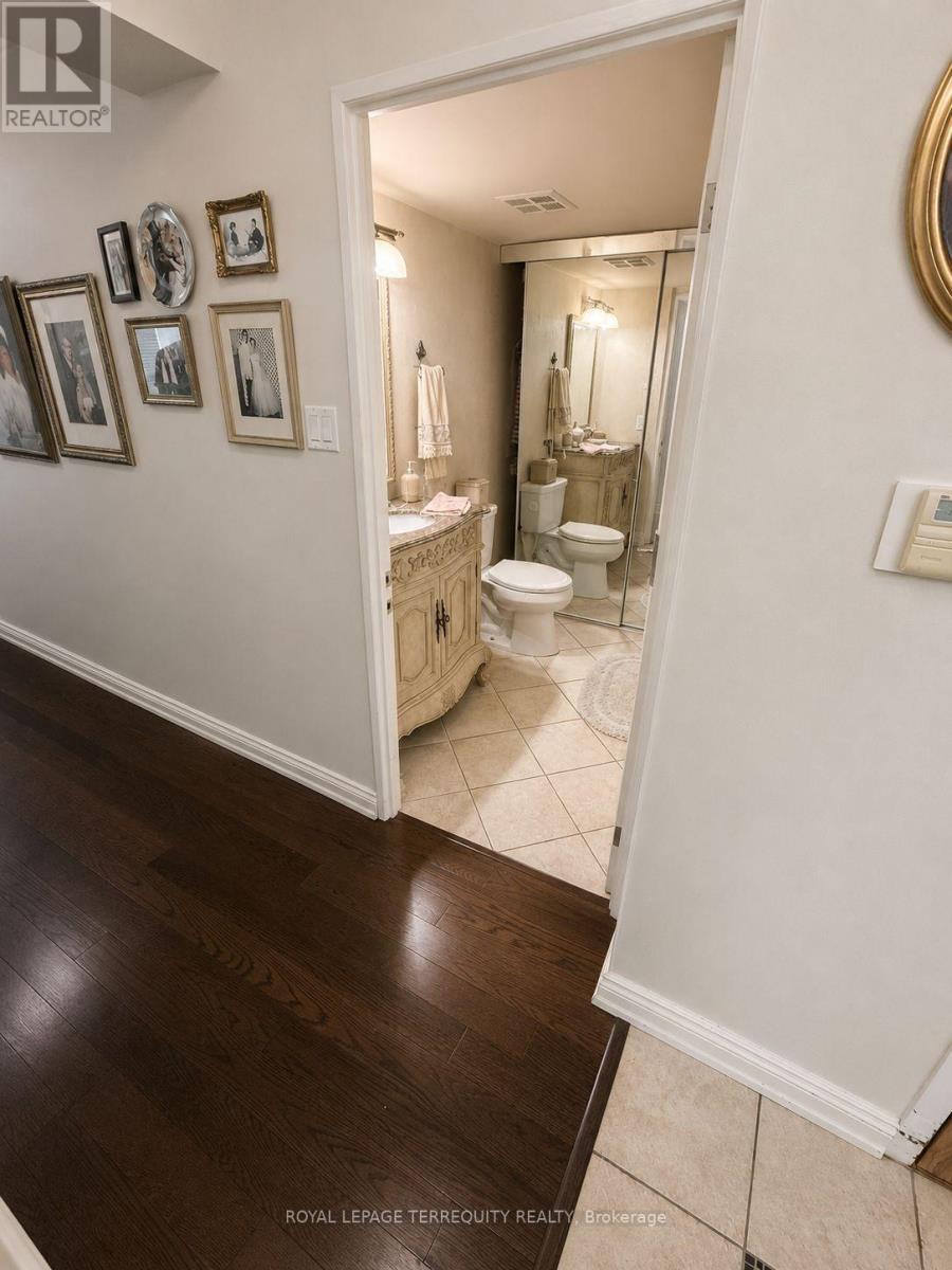 1011 - 1101 Steeles Avenue W, Toronto, Ontario  M2R 3W5 - Photo 5 - C13496118