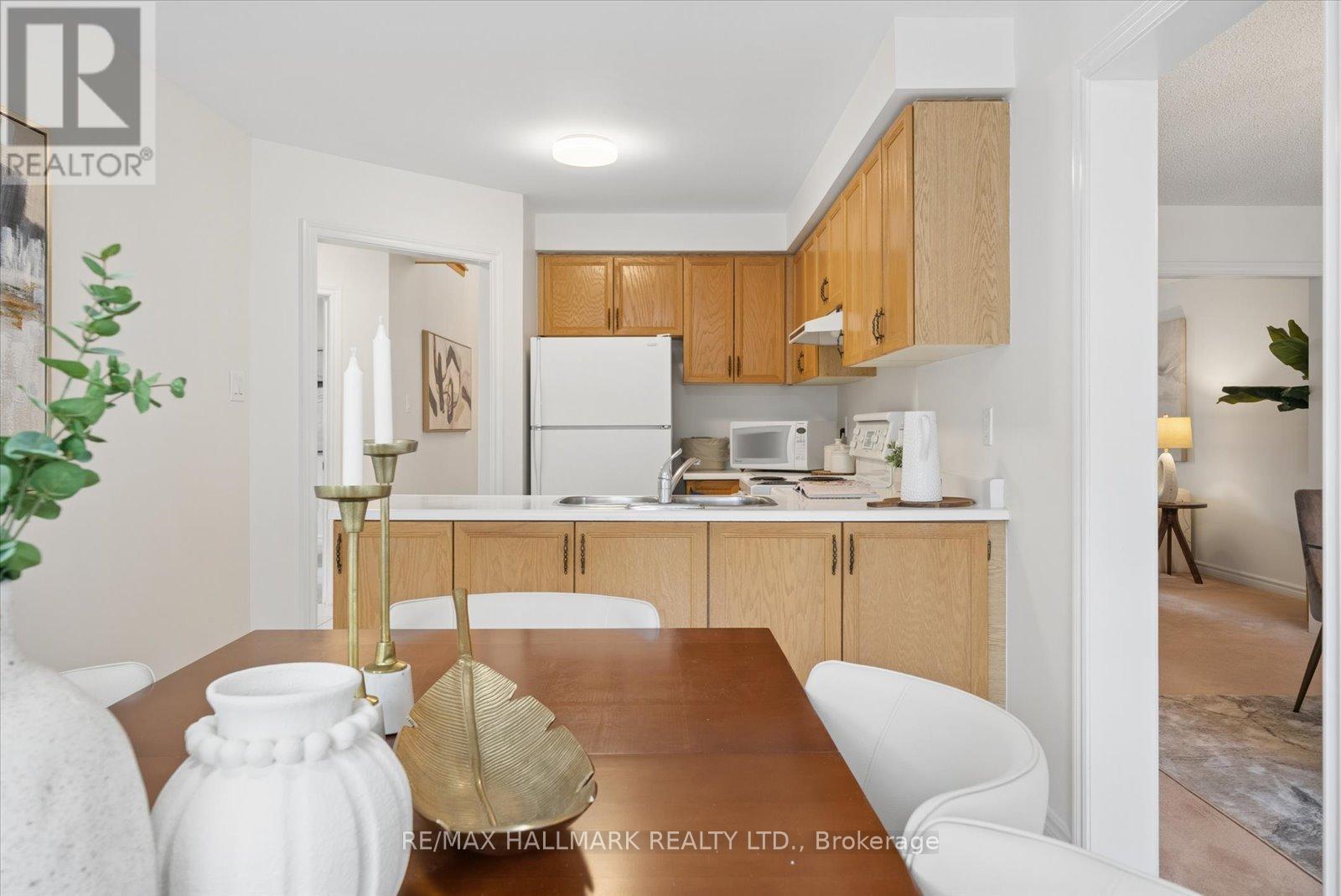 21 Caldbeck Avenue, Markham, Ontario  L3S 3H4 - Photo 14 - N13496002