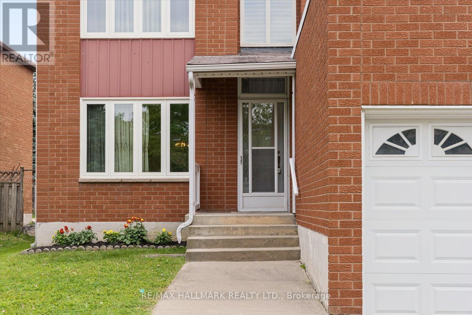 21 Caldbeck Avenue, Markham, Ontario  L3S 3H4 - Photo 4 - N13496002