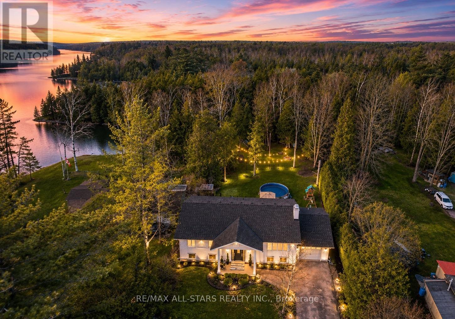 127 PINECREST ROAD, Georgina, Ontario