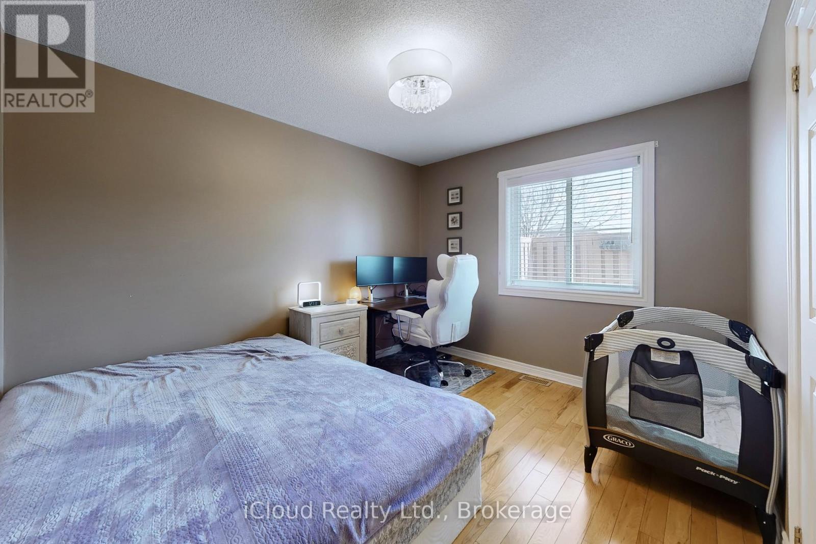 197 Mapleton Avenue, Barrie, Ontario  L4N 8T5 - Photo 7 - S13495990
