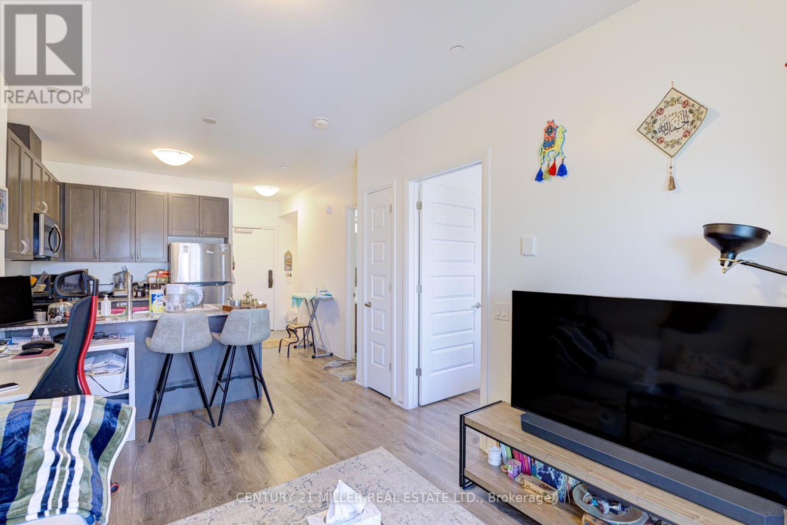 404 - 50 Kaitting Trail, Oakville, Ontario  L6M 5N3 - Photo 9 - W13495972