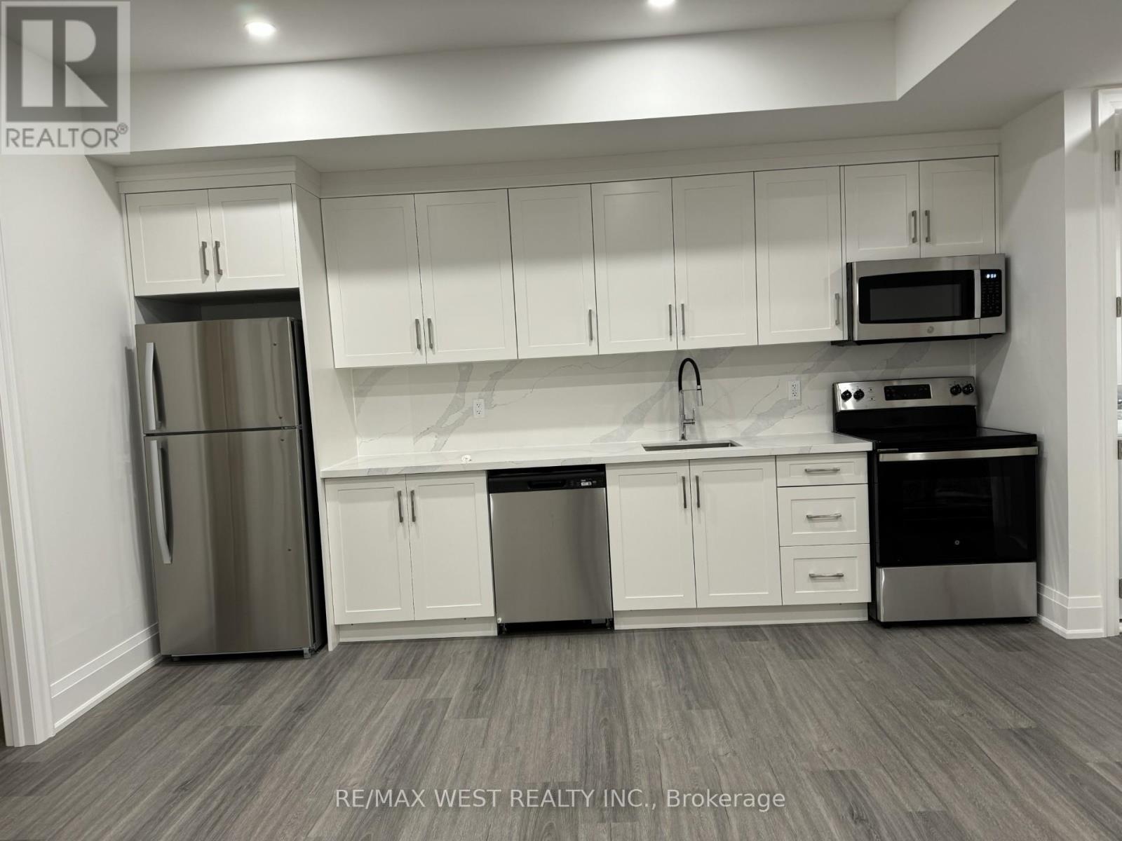 Lower - 21 Antonio Court, Toronto, Ontario  M9L 0A4 - Photo 1 - W13495982