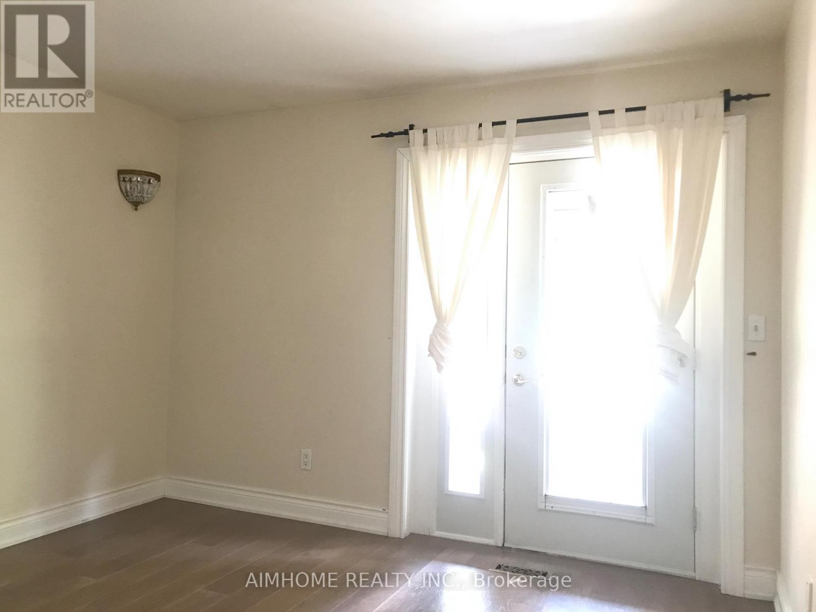 15 Bow River Crescent, Mississauga, Ontario  L5N 1J1 - Photo 22 - W13496000