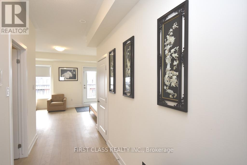 88 William Duncan Road, Toronto, Ontario  M3K 0C7 - Photo 18 - W13496022