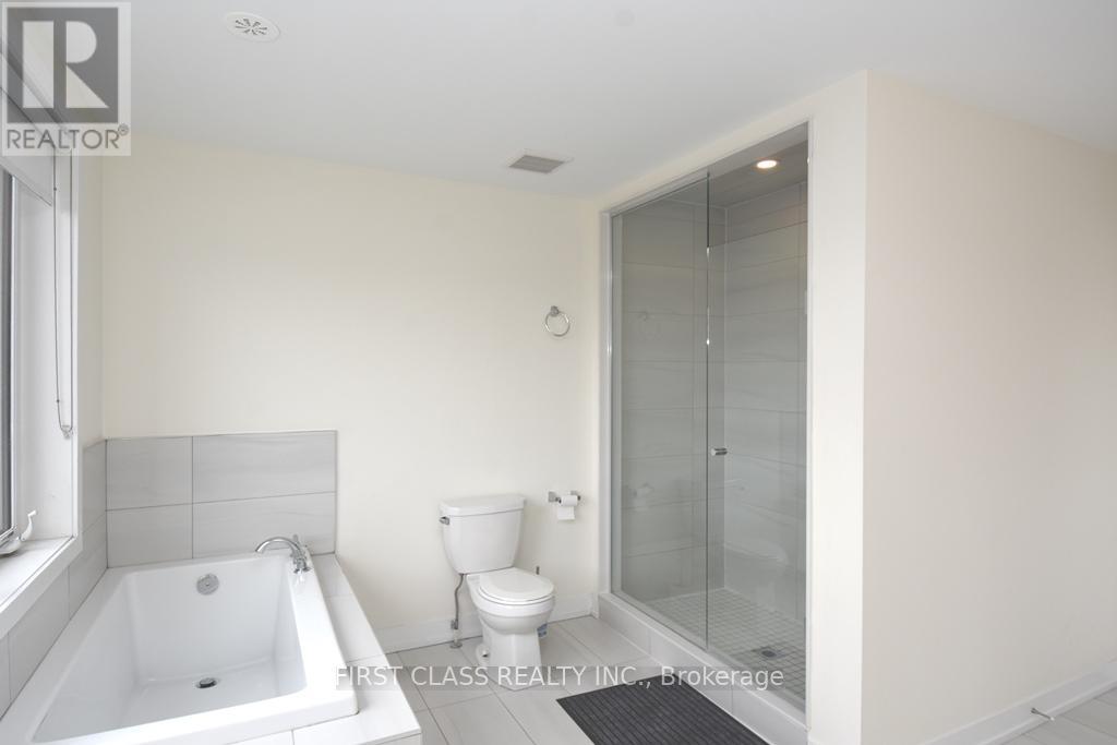 88 William Duncan Road, Toronto, Ontario  M3K 0C7 - Photo 21 - W13496022
