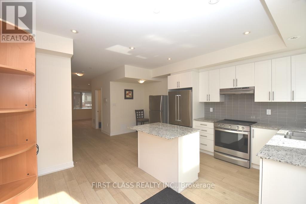 88 William Duncan Road, Toronto, Ontario  M3K 0C7 - Photo 8 - W13496022