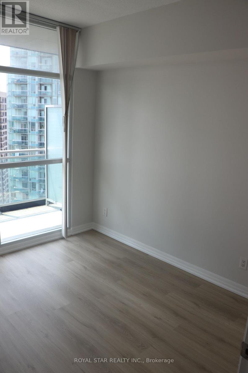 2808 - 223 Webb Drive, Mississauga, Ontario  L5B 0E8 - Photo 11 - W13496206