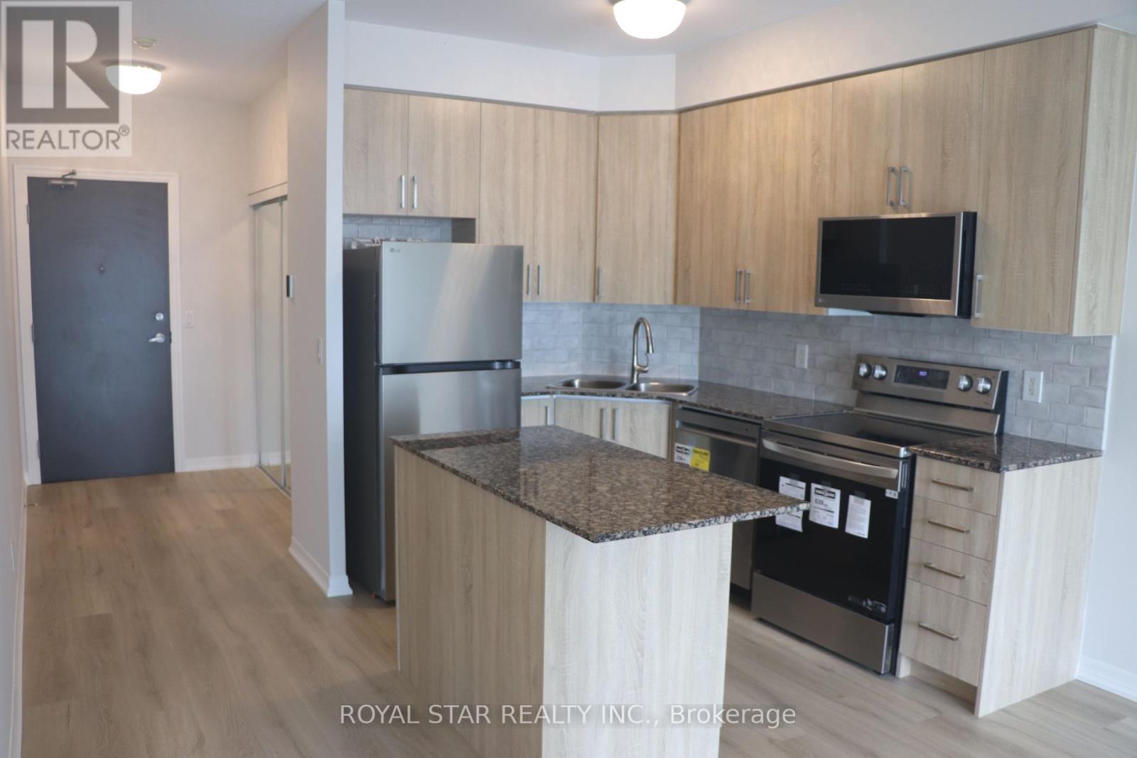 2808 - 223 Webb Drive, Mississauga, Ontario  L5B 0E8 - Photo 5 - W13496206
