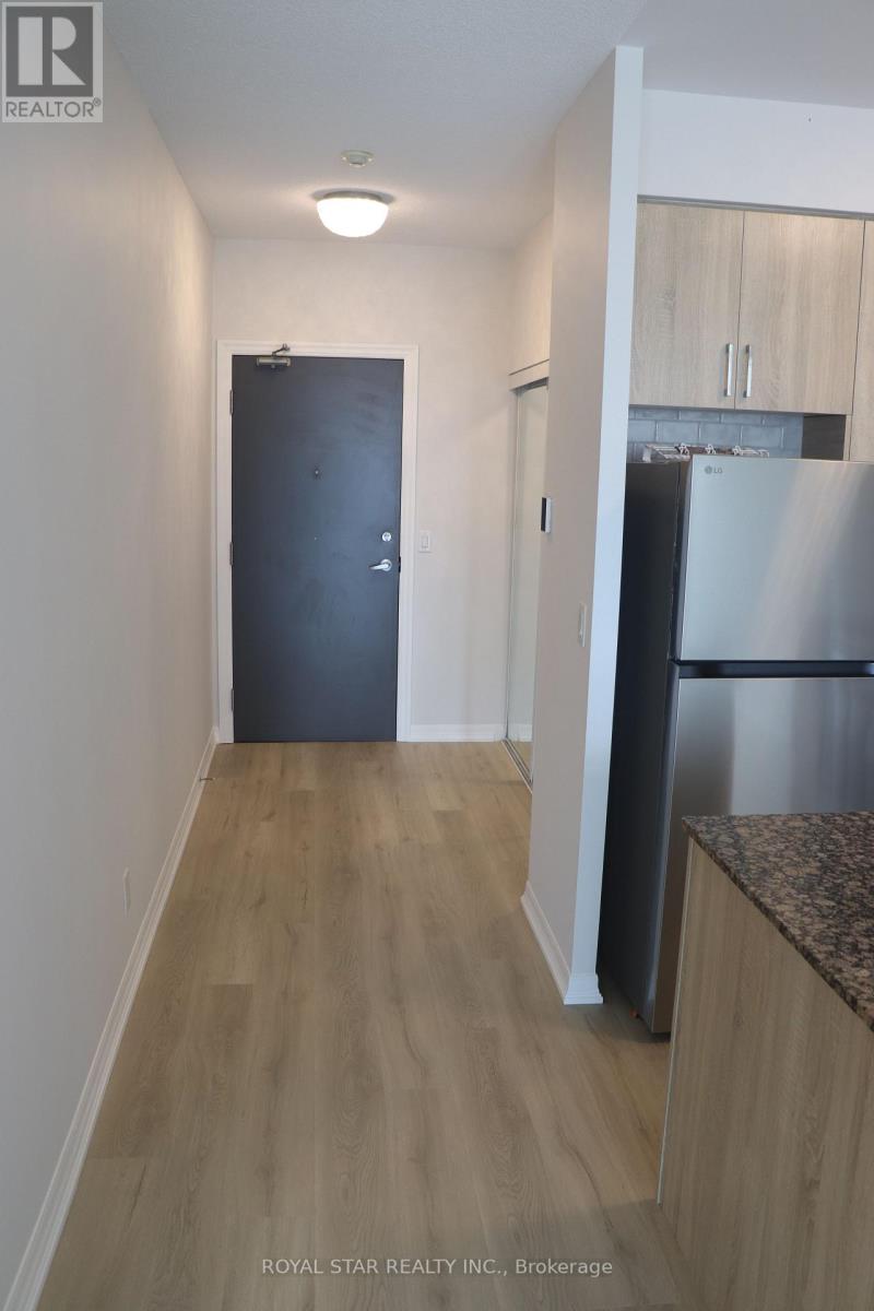 2808 - 223 Webb Drive, Mississauga, Ontario  L5B 0E8 - Photo 6 - W13496206