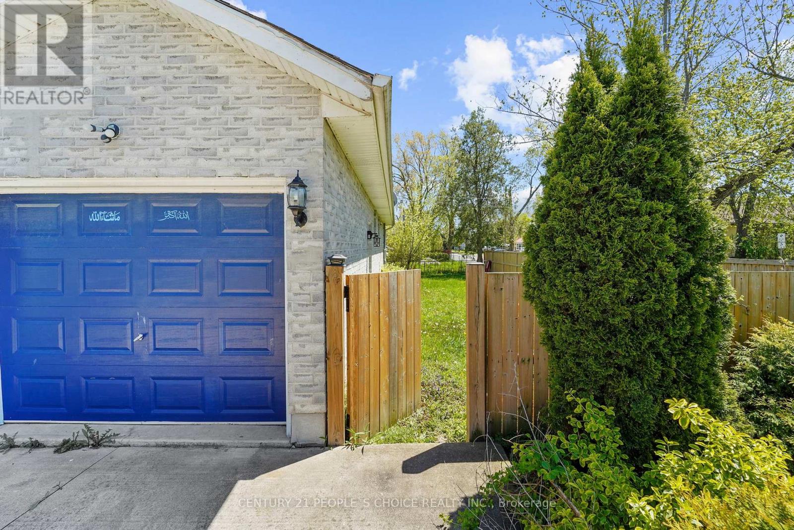 3640 Aberdeen Street, Niagara Falls, Ontario  L2G 7X4 - Photo 3 - X13496046