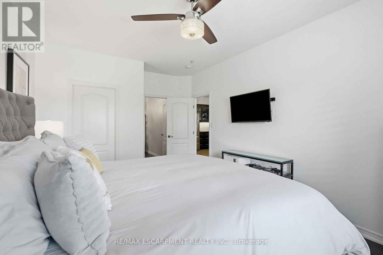35 Finton Lane, Hamilton, Ontario  L0R 1C0 - Photo 22 - X13496138