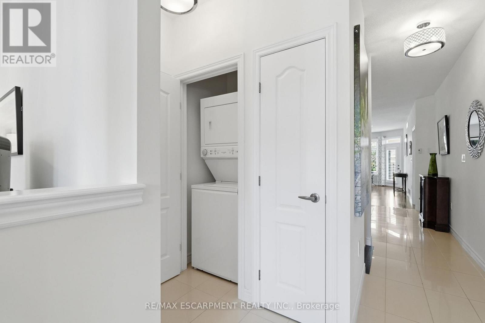 35 Finton Lane, Hamilton, Ontario  L0R 1C0 - Photo 25 - X13496138