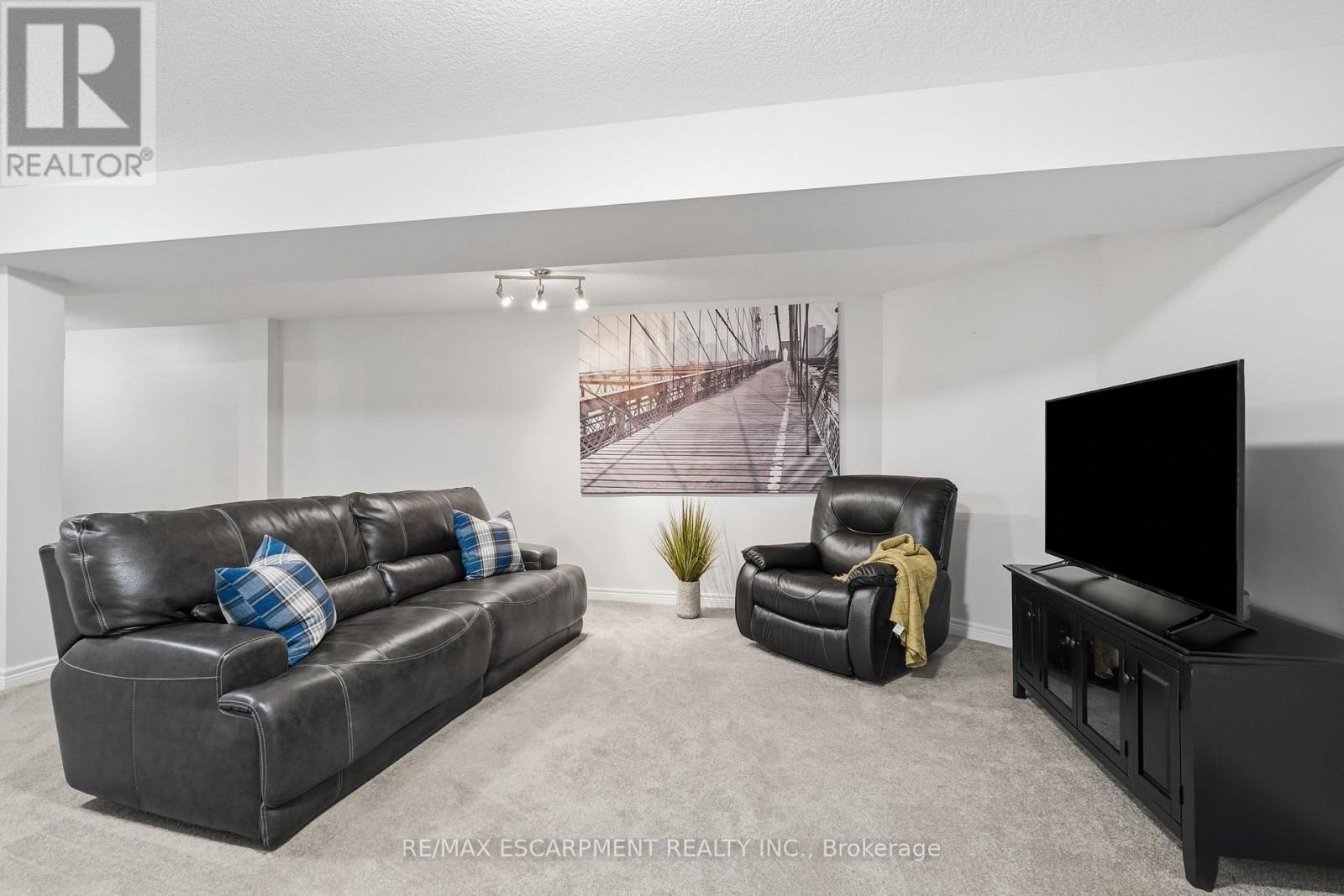35 Finton Lane, Hamilton, Ontario  L0R 1C0 - Photo 31 - X13496138