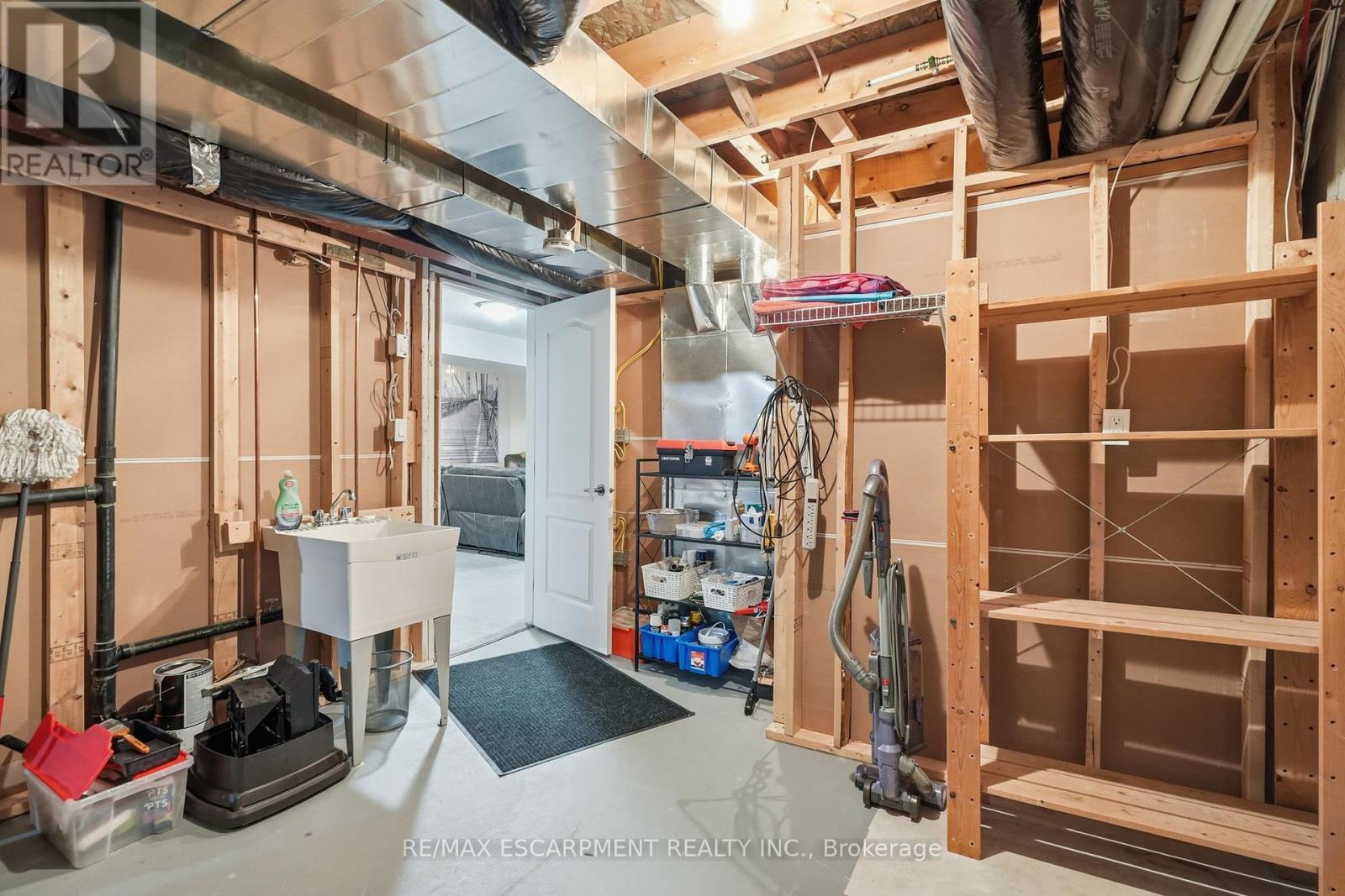 35 Finton Lane, Hamilton, Ontario  L0R 1C0 - Photo 41 - X13496138