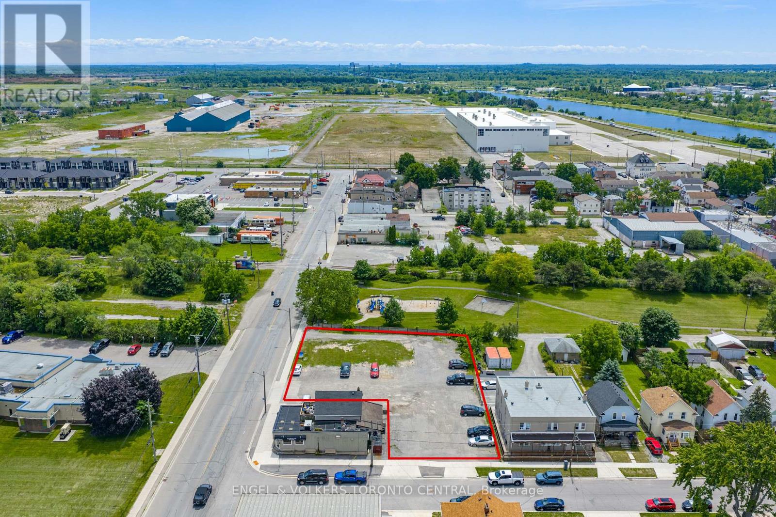 619 King Street, Welland, Ontario  L3B 3L4 - Photo 6 - X13496208