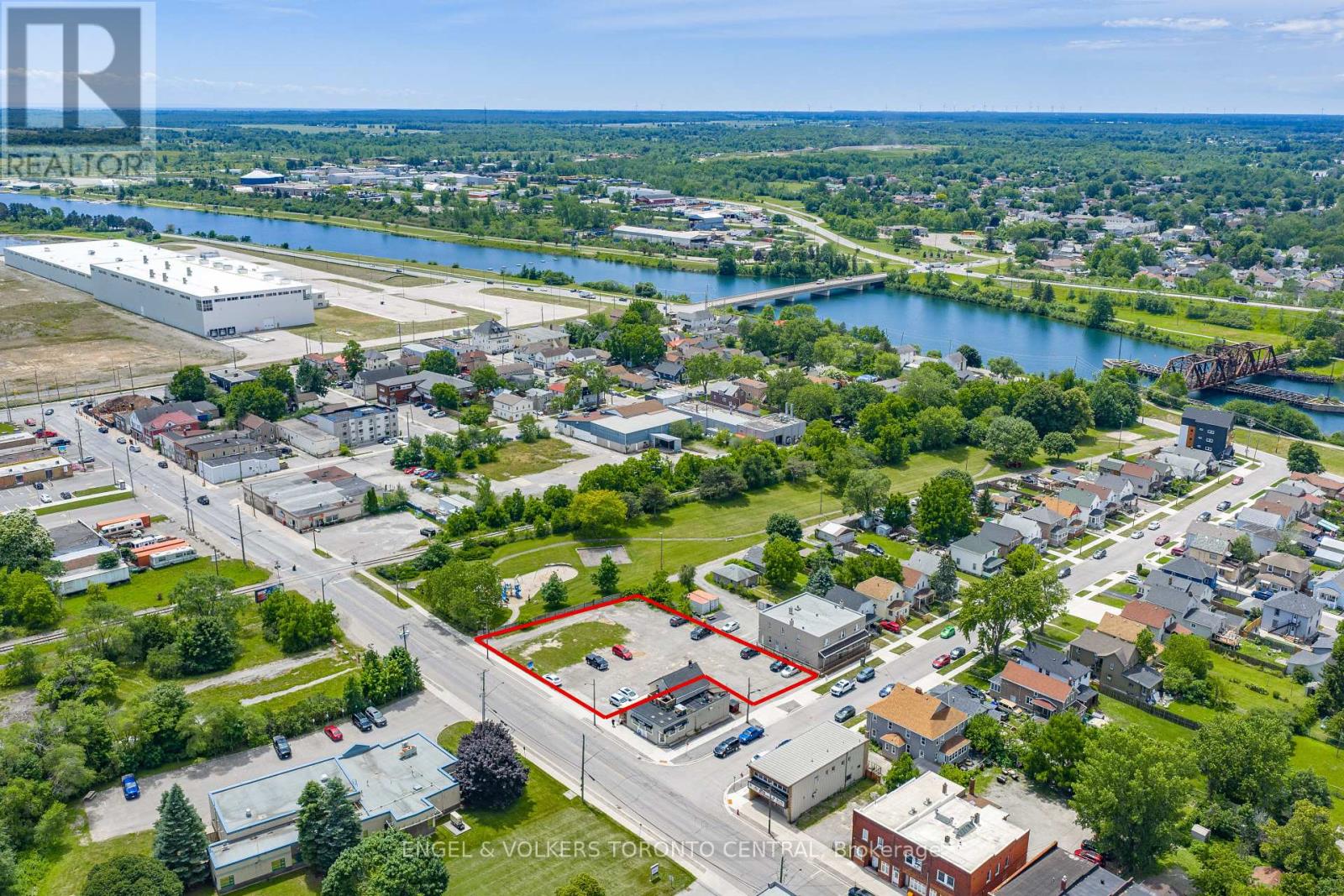 619 King Street, Welland, Ontario  L3B 3L4 - Photo 7 - X13496208