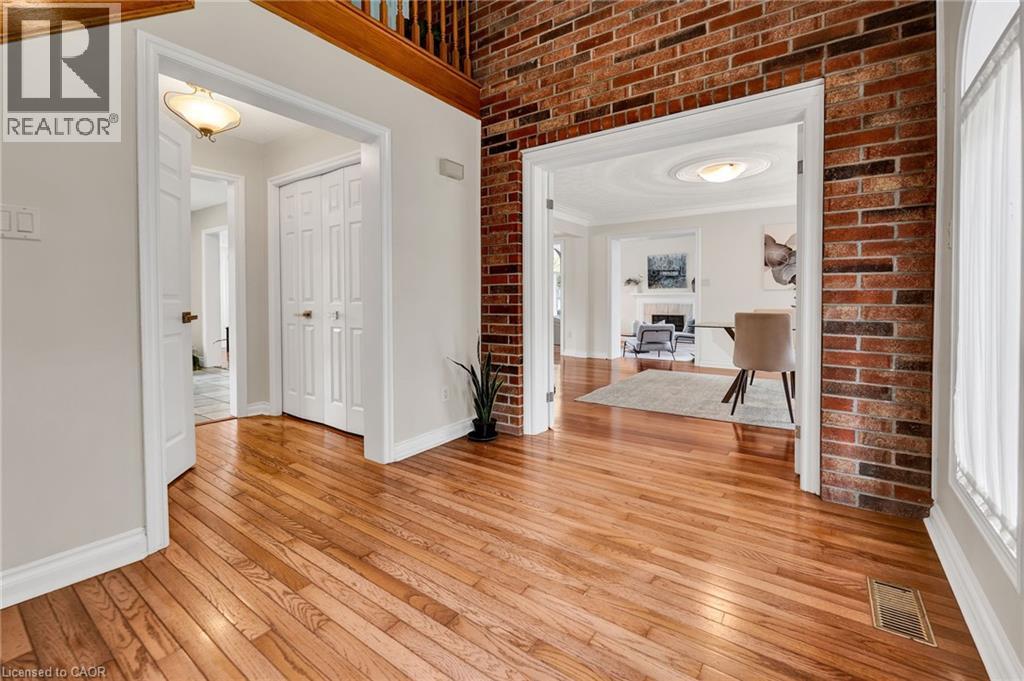 250 Grey Squirrel Place, Waterloo, Ontario  N2K 3H9 - Photo 5 - 40843507