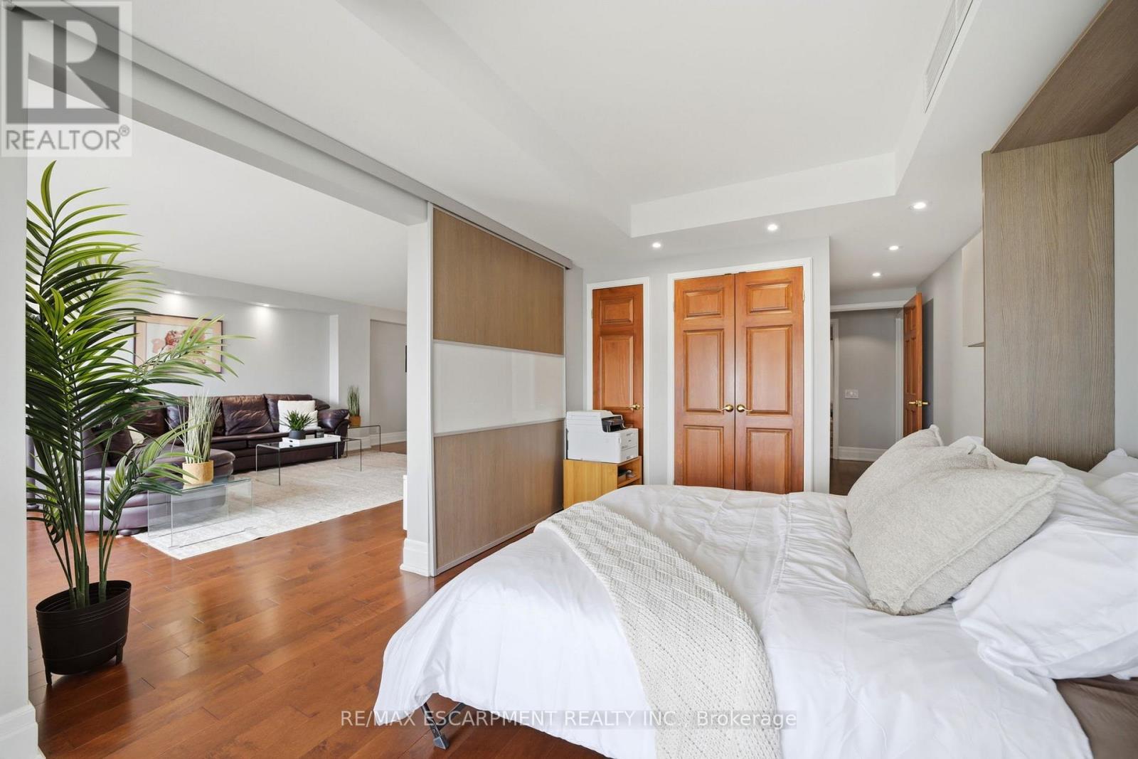 803e - 460 Queens Quay Way W, Toronto, Ontario  M5V 2Y5 - Photo 26 - C13479452