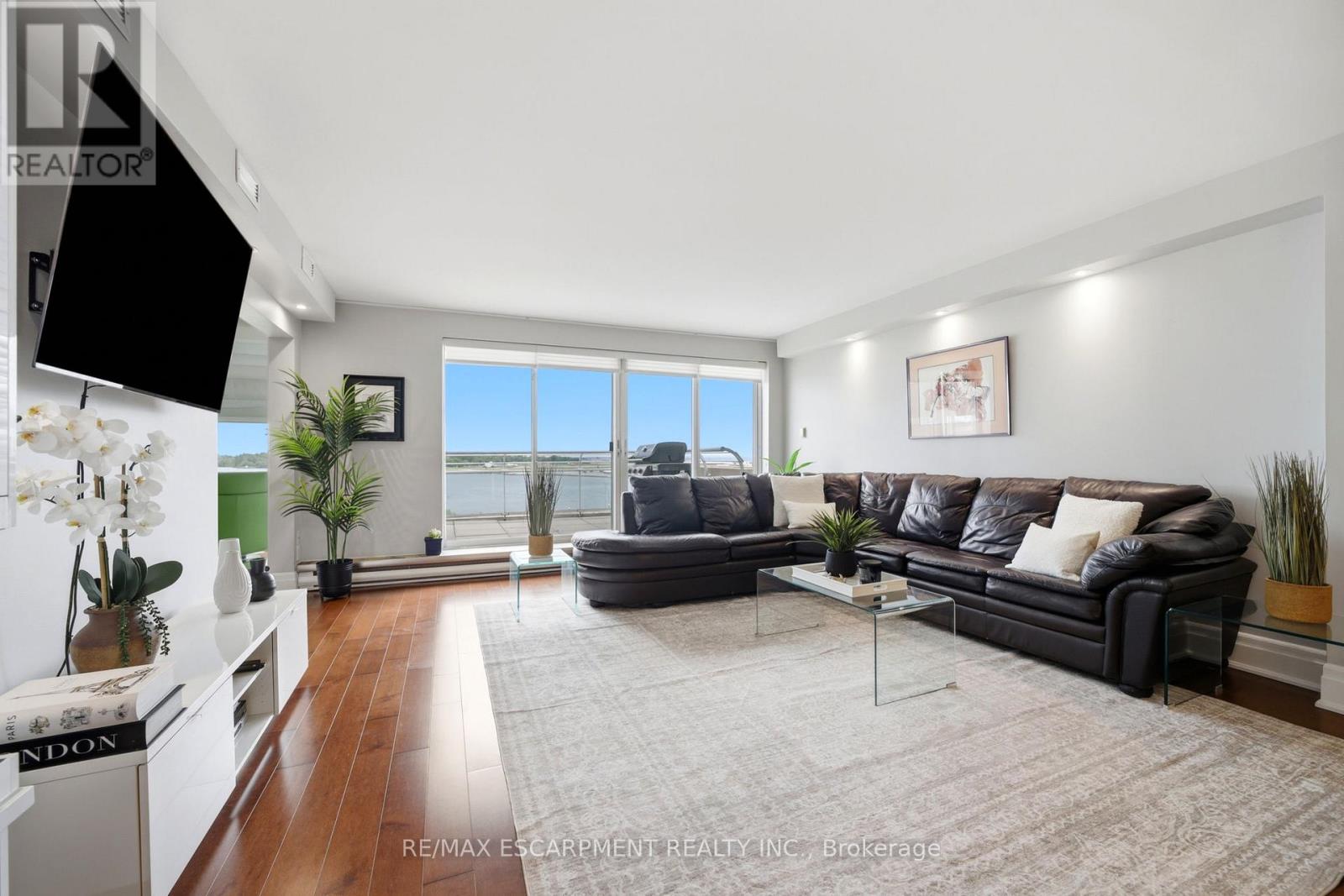 803e - 460 Queens Quay Way W, Toronto, Ontario  M5V 2Y5 - Photo 12 - C13479452