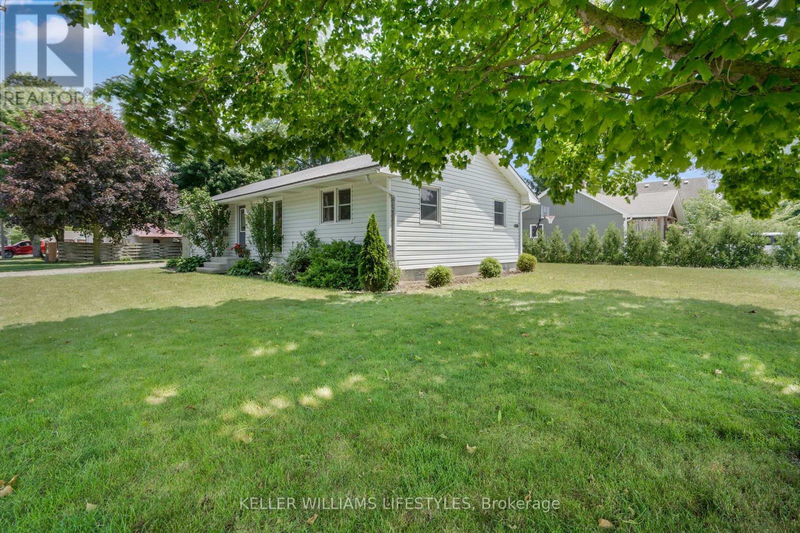 100 Lemuel Street, Chatham-Kent, Ontario  N0P 2K0 - Photo 25 - X13496288