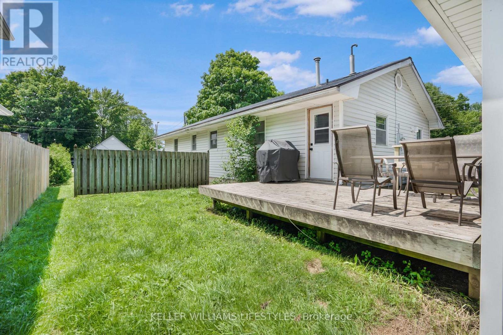 100 Lemuel Street, Chatham-Kent, Ontario  N0P 2K0 - Photo 27 - X13496288