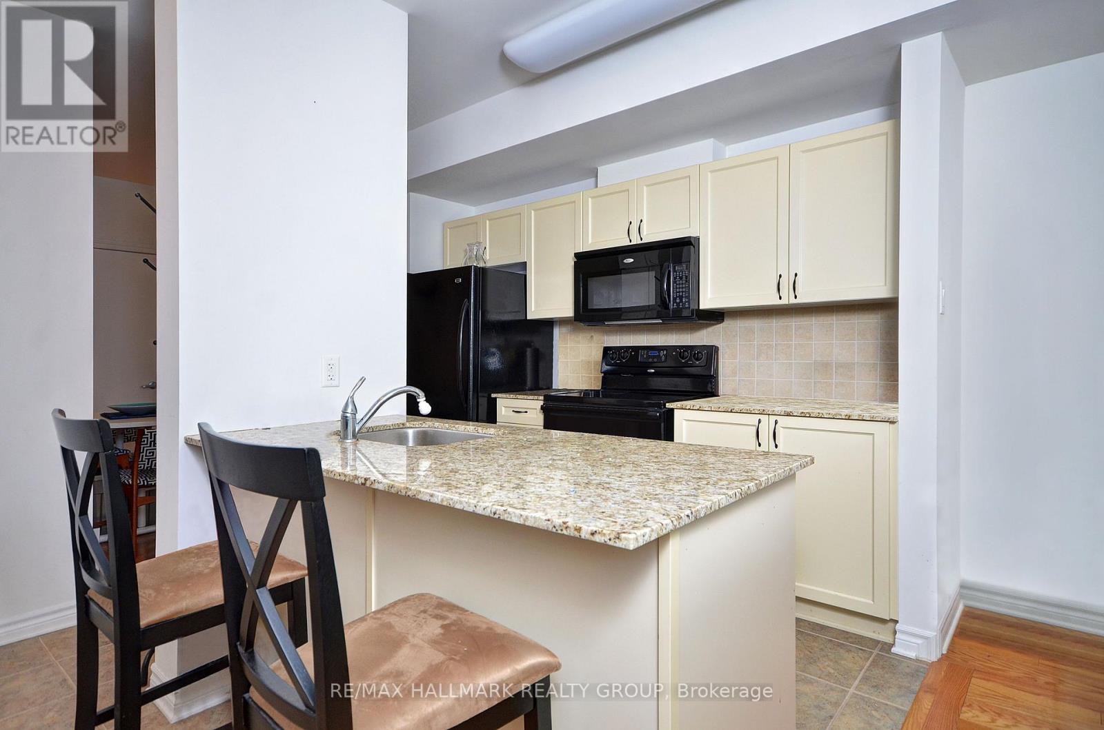410 - 70 Landry Street, Ottawa, Ontario  K1L 0A8 - Photo 5 - X13496242