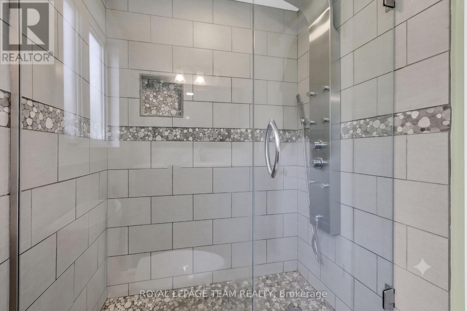 62 Northpark Drive, Ottawa, Ontario  K1B 3R8 - Photo 31 - X13496262