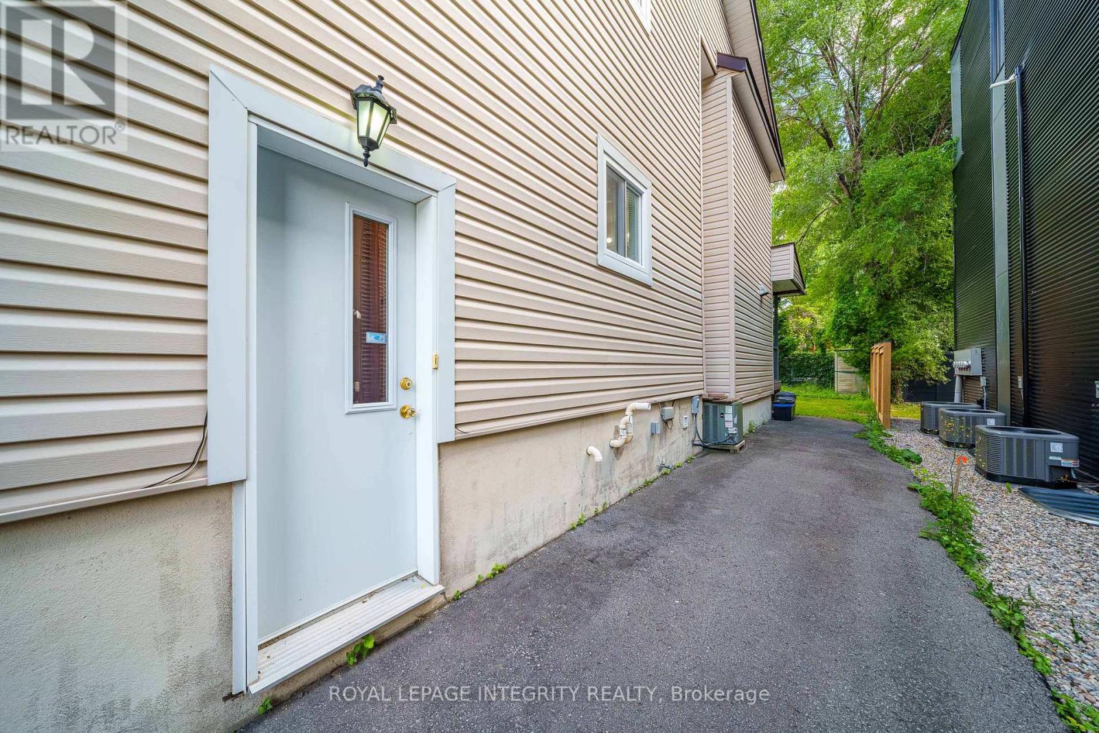 318 Somerset Street E, Ottawa, Ontario  K1N 6W3 - Photo 46 - X13496290